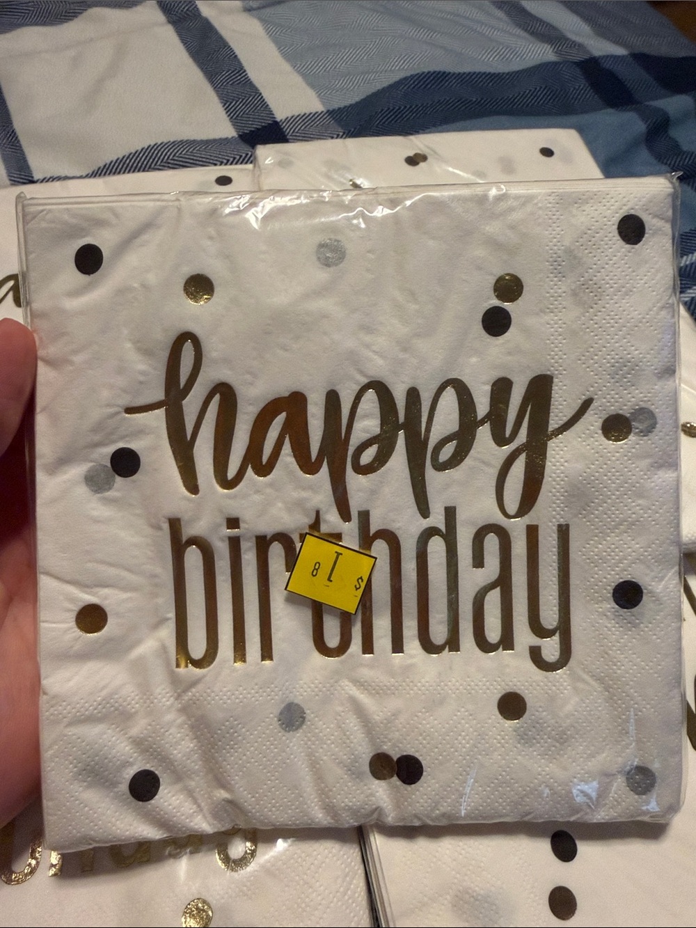 Gold 'Happy Birthday' Party Napkins - Elegant Birthday Napkins
